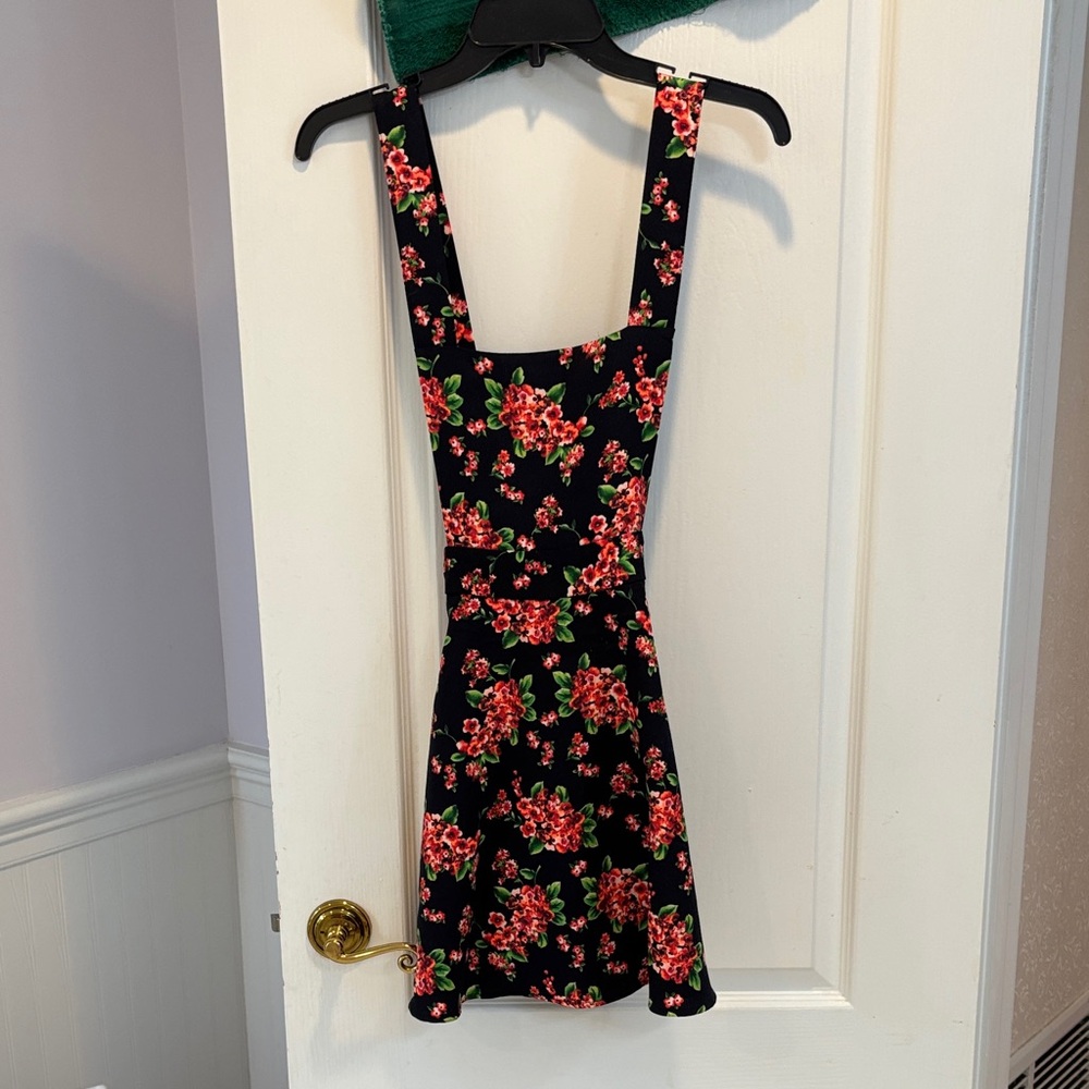Forever 21 Black Floral Mini Dress